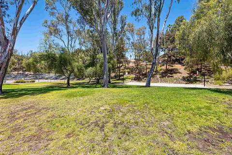 10466 Moorpark St, Spring Valley, CA 91978 photo 34