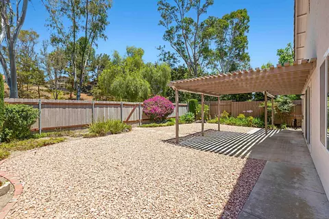 10466 Moorpark St, Spring Valley, CA 91978 photo 24