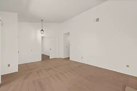 10466 Moorpark St, Spring Valley, CA 91978 photo 3