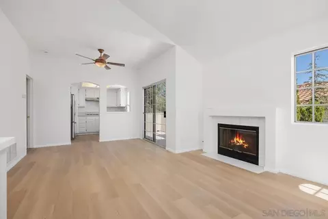 730 Breeze Hill Rd #236, Vista, CA 92081