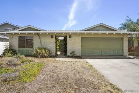 6951 Rockglen Ave, San Diego, CA 92111