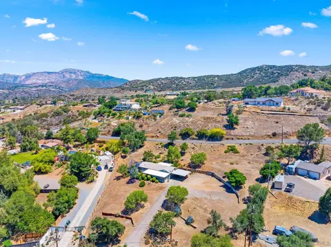 View/Area - 636 N Glen Oaks Dr, Alpine, CA 91901 photo 1 of 9