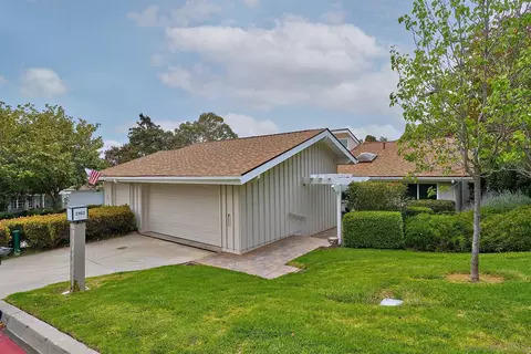 2162 Caminito Circulo Sur, La Jolla, CA 92037 photo 3