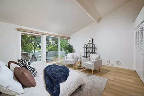 2162 Caminito Circulo Sur, La Jolla, CA 92037 photo 20