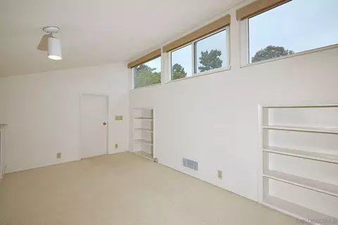 2162 Caminito Circulo Sur, La Jolla, CA 92037 photo 14