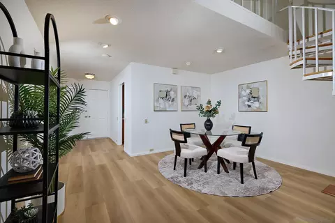 2162 Caminito Circulo Sur, La Jolla, CA 92037 photo 9
