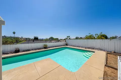 Exterior - 643 Mclain St, Escondido, CA 92027 photo 6 of 9
