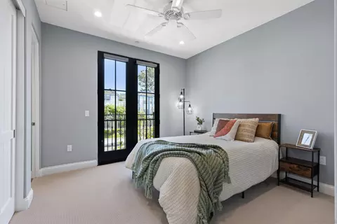 Bedroom - 708 Silver St, La Jolla, CA 92037 photo 5 of 5