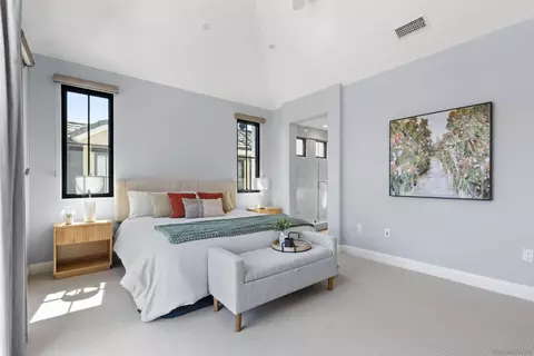 Bedroom - 708 Silver St, La Jolla, CA 92037 photo 2 of 5