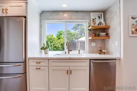 8581 Paseo Del Sol, Santee, CA 92071 photo 18
