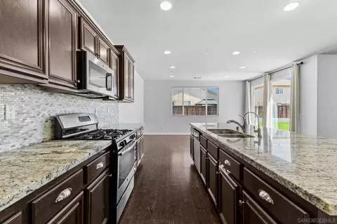 30080 Pine Needle Rd, Menifee, CA 92585 photo 2