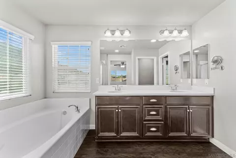 30080 Pine Needle Rd, Menifee, CA 92585 photo 4