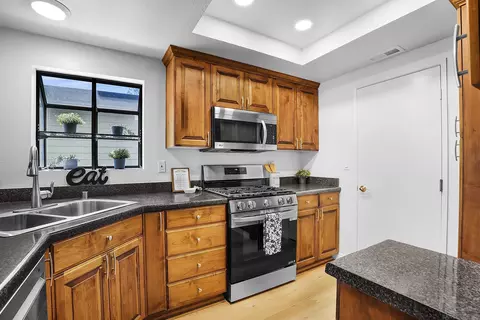 1059 Shadowridge Dr #9, Vista, CA 92081 photo 5