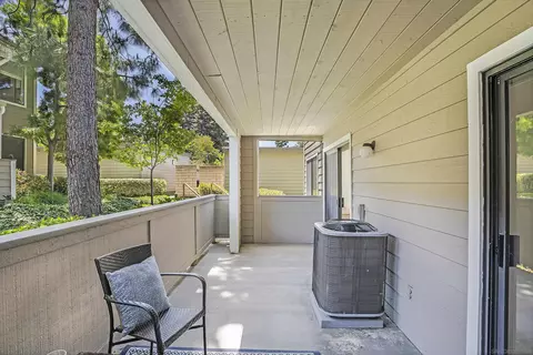 1059 Shadowridge Dr #9, Vista, CA 92081 photo 22