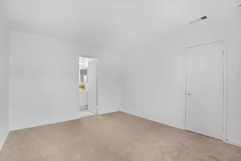 1059 Shadowridge Dr #9, Vista, CA 92081 photo 26