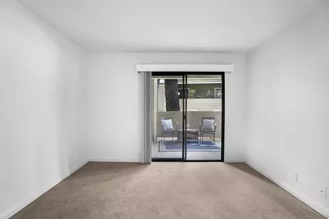 1059 Shadowridge Dr #9, Vista, CA 92081 photo 15