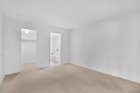 1059 Shadowridge Dr #9, Vista, CA 92081 photo 17