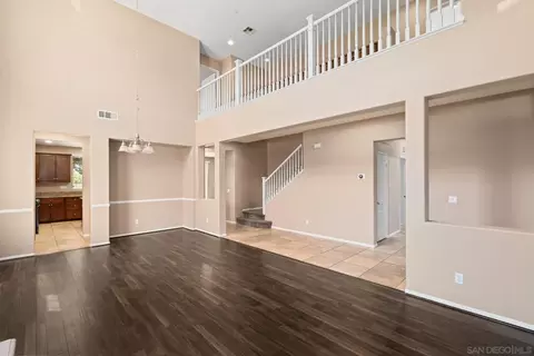 Living - 2959 Burnet Dr, Escondido, CA 92027 photo 3 of 11