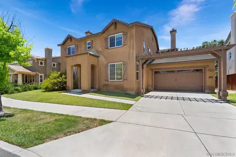 Exterior - 2959 Burnet Dr, Escondido, CA 92027 photo 7 of 9