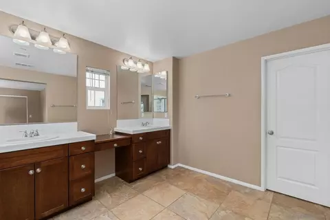 Entry Way - 2959 Burnet Dr, Escondido, CA 92027 photo 1 of 3