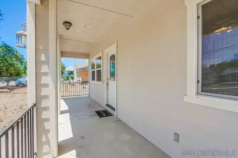 839 B St, Ramona, CA 92065 photo 4
