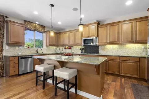 Kitchen - 7787 Britt Pl, Santee, CA 92071 photo 3 of 6