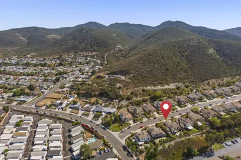 View/Area - 7787 Britt Pl, Santee, CA 92071 photo 2 of 8