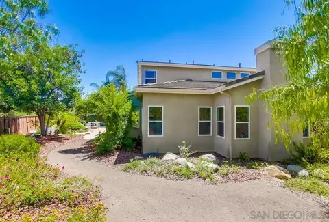 Exterior - 1752 Russet Leaf Ct, El Cajon, CA 92019 photo 10 of 13