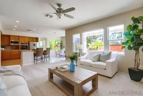 Living - 1752 Russet Leaf Ct, El Cajon, CA 92019 photo 6 of 6