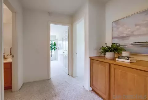 Entry Way - 1752 Russet Leaf Ct, El Cajon, CA 92019 photo 4 of 4