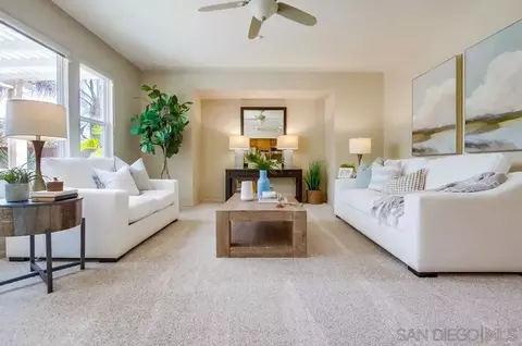 Living - 1752 Russet Leaf Ct, El Cajon, CA 92019 photo 4 of 6
