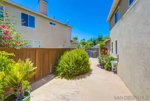 Exterior - 1752 Russet Leaf Ct, El Cajon, CA 92019 photo 2 of 13