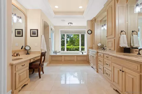 Bath - 546 Morro Hills Rd, Fallbrook, CA 92028 photo 9 of 9