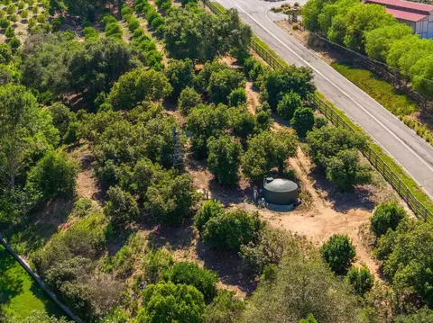 View/Area - 546 Morro Hills Rd, Fallbrook, CA 92028 photo 10 of 12