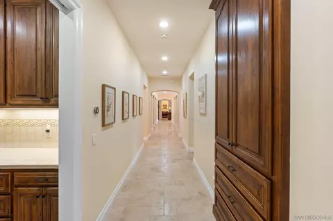 Entry Way - 546 Morro Hills Rd, Fallbrook, CA 92028 photo 2 of 2