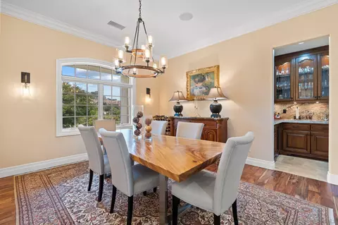 Dining - 546 Morro Hills Rd, Fallbrook, CA 92028 photo 2 of 4