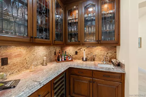 Kitchen - 546 Morro Hills Rd, Fallbrook, CA 92028 photo 1 of 4