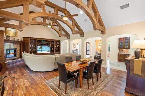 Dining - 546 Morro Hills Rd, Fallbrook, CA 92028 photo 3 of 4