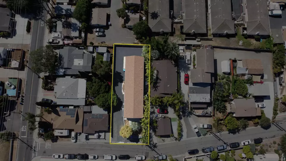 View/Area - 327-31 E Orange St, Vista, CA 92084 photo 4 of 11