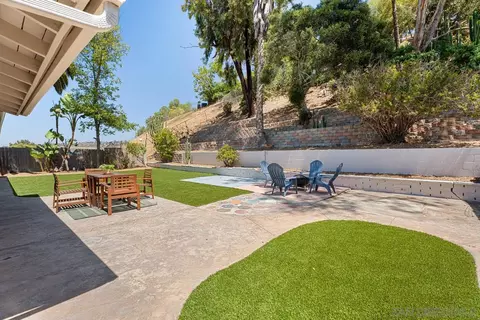 Exterior - 1551 Tarleton St, Spring Valley, CA 91977 photo 5 of 6