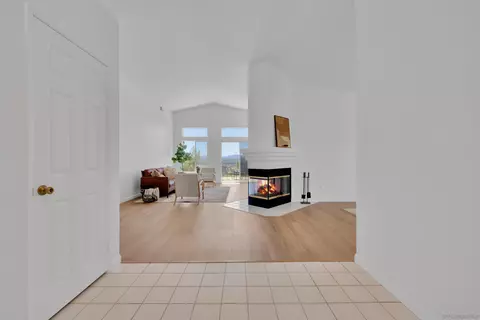 2334 Columbine Dr, Alpine, CA 91901