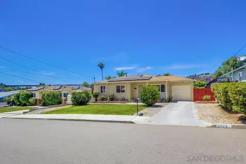 3564 Foursome Dr, La Mesa, CA 91941
