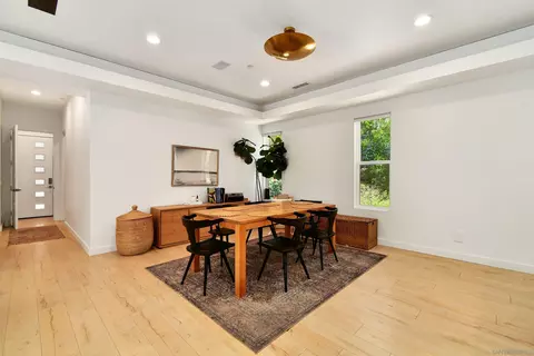 Dining - 20102 Elm Ln, Escondido, CA 92029 photo 2 of 2