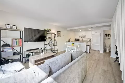 7178 Melody Ln, La Mesa, CA 91942