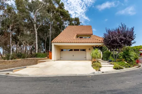 Exterior - 2708 Grove Ave, Carlsbad, CA 92008 photo 23 of 24