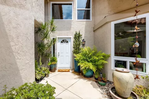 Exterior - 2708 Grove Ave, Carlsbad, CA 92008 photo 21 of 24