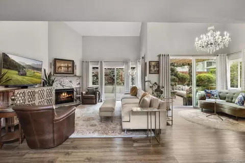 Living - 2708 Grove Ave, Carlsbad, CA 92008 photo 1 of 4