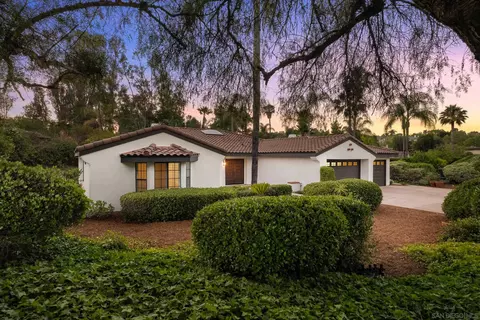 3309 Lomas Serenas, Escondido, CA 92029 photo 4