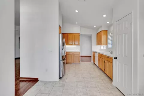 Entry Way - 2361 Columbine Dr, Alpine, CA 91901 photo 2 of 2