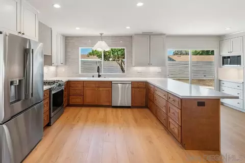 13026 Gate Dr, Poway, CA 92064 photo 8